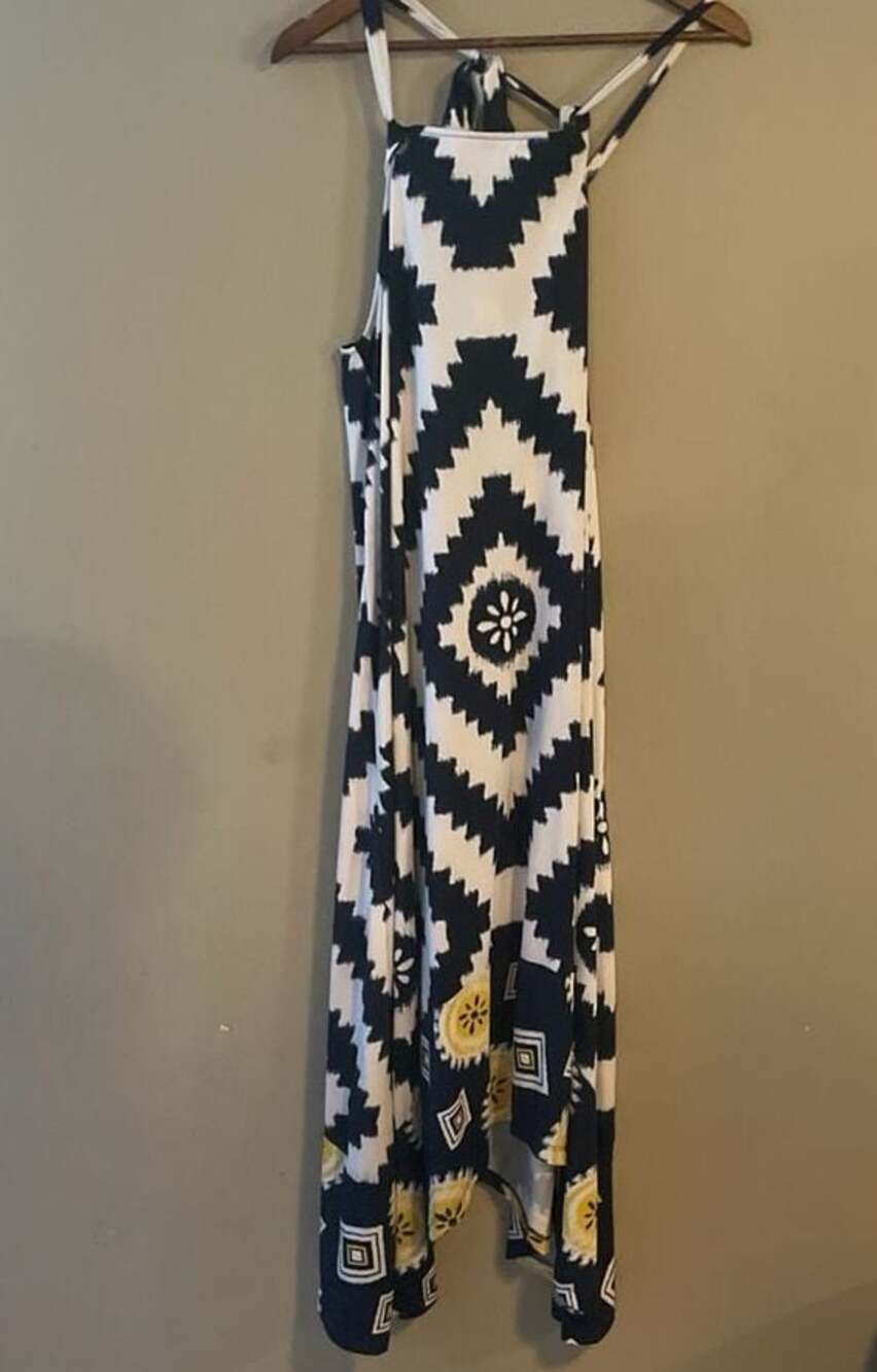 ladies sun dress black white yellow No brand label, Size Medium, A525
